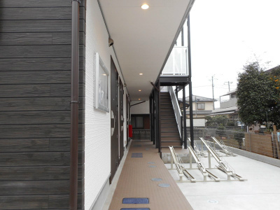 エントランス　ゆとりのあるエントランスです