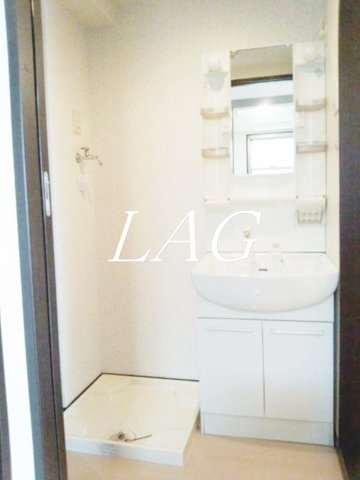 洗面設備　独立洗面台です。