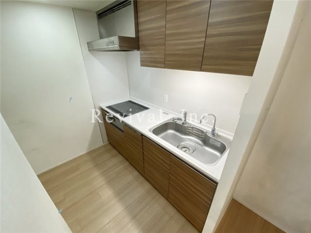 キッチン　設備充実のシステムキッチンでございます