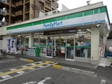 コンビニ　ファミリーマート東今里一丁目店（コンビニ）まで403m