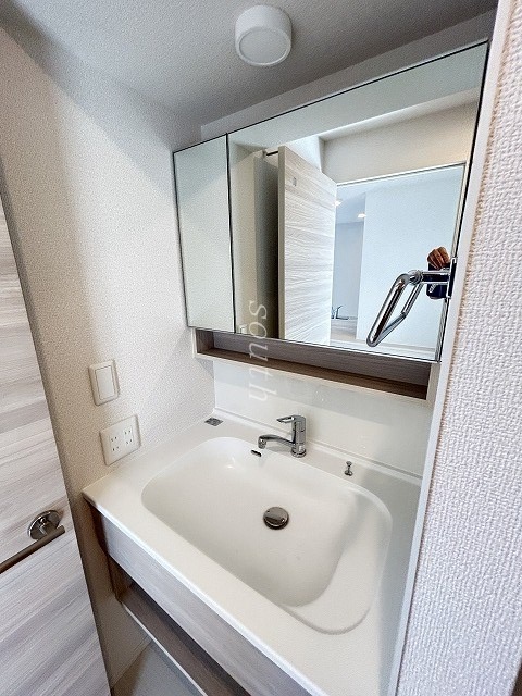 洗面設備　独立洗面台