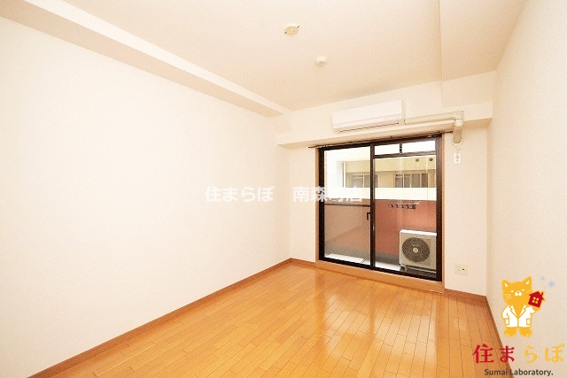 居室・リビング　「“合う暮らし”を、LINEで一緒に描こう。」