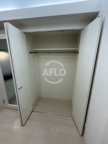 収納　Luce Shinfukushima(ルーチェ新福島)　クロ