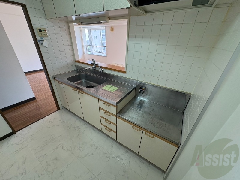 キッチン　清潔感がありお洒落なキッチンになっていました！