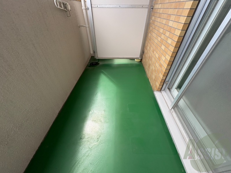 バルコニー　バルコニーが付いていますので一息ついてみてはいかがですか。