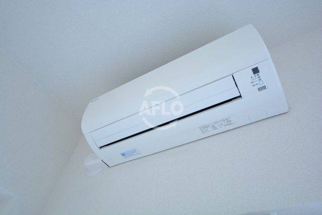 その他設備　プレサンス上町台リベルテ　エアコン