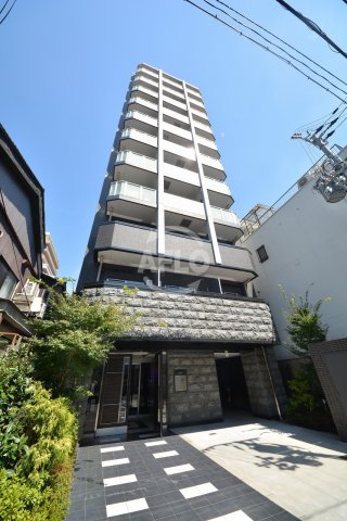 建物外観　プレサンス上町台リベルテ　外観