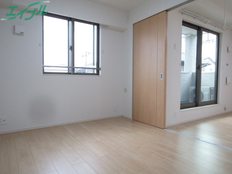 その他部屋・スペース　反転タイプ参考写真