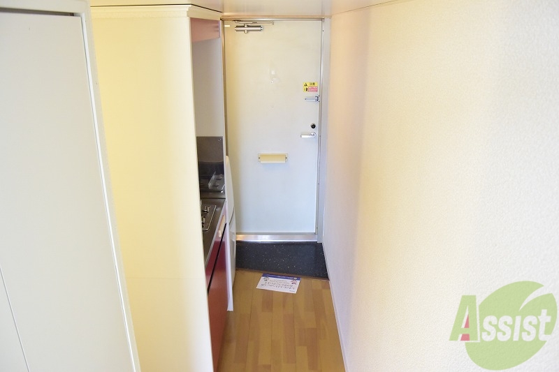 玄関　明るい玄関です。