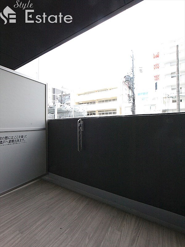 バルコニー　バルコニー