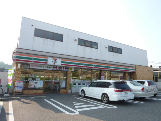 コンビニ　セブンイレブン水島明神店（コンビニ）まで806m