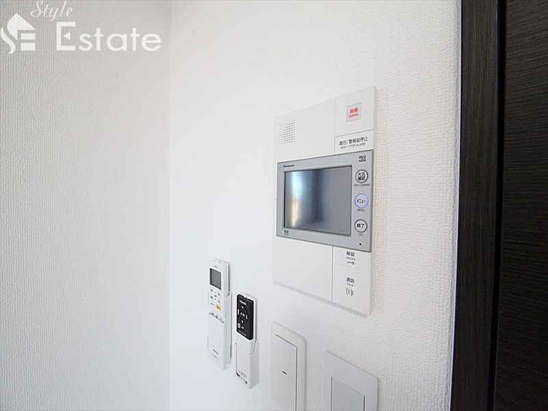 セキュリティ　モニター付きインターホン