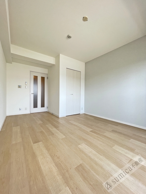 居室・リビング　洋室８帖・レイアウトは自由自在♪♪