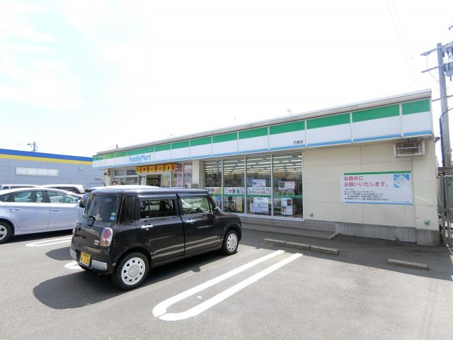 コンビニ　ファミリーマート花棚店（コンビニ）まで483m