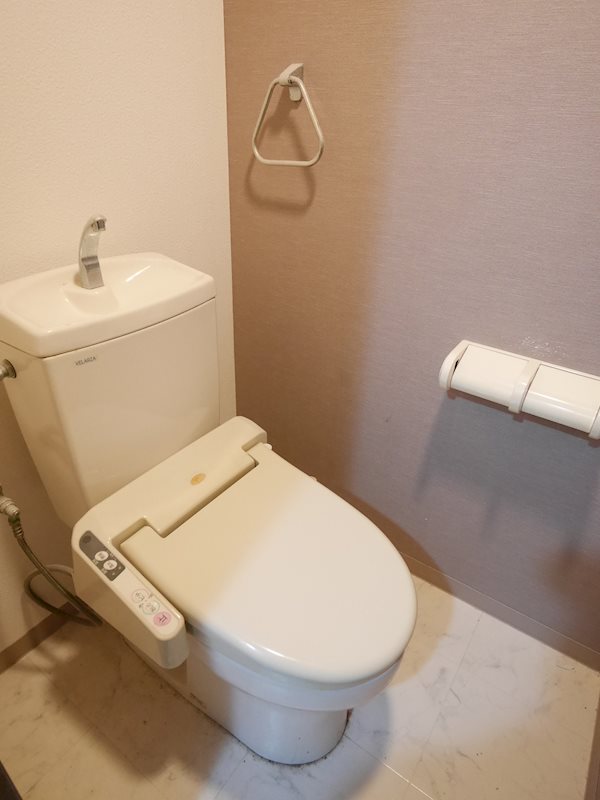 トイレ　別部屋写真