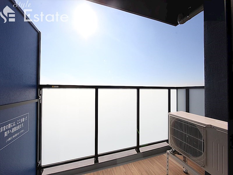 バルコニー　バルコニー