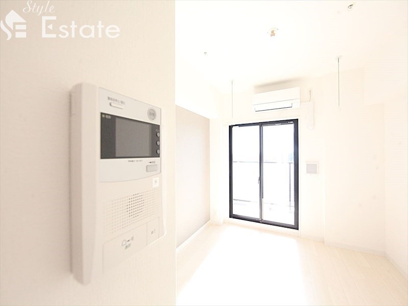 セキュリティ　モニター付きインターホン