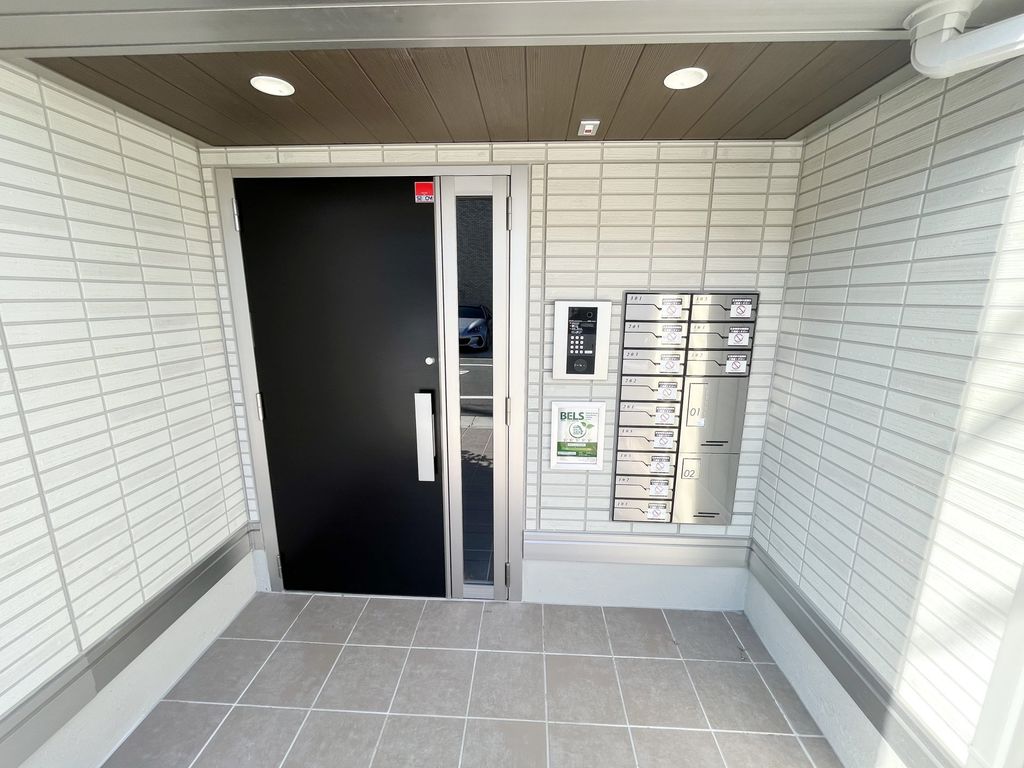 セキュリティ　エントランス