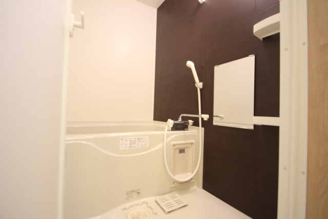 バス・シャワールーム　別室の参考写真です。※現況優先