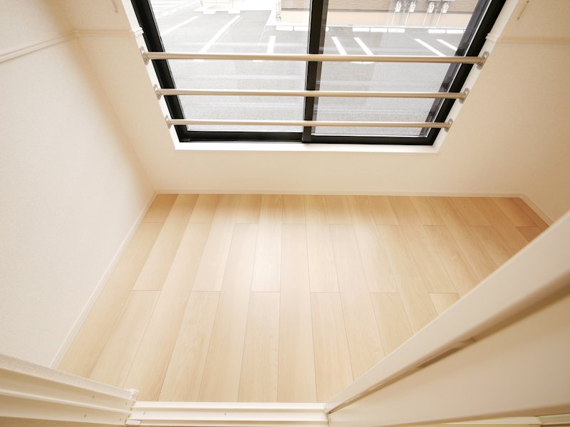 バルコニー　サンルーム　※写真は同物件の別部屋のものです。