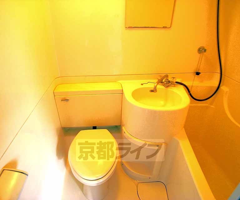 バス・シャワールーム　畳のお部屋