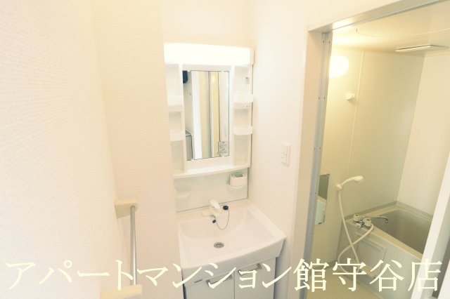 洗面設備　類似です