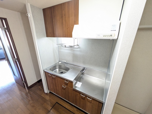 キッチン　使いやすいシングルレバーのシンクです