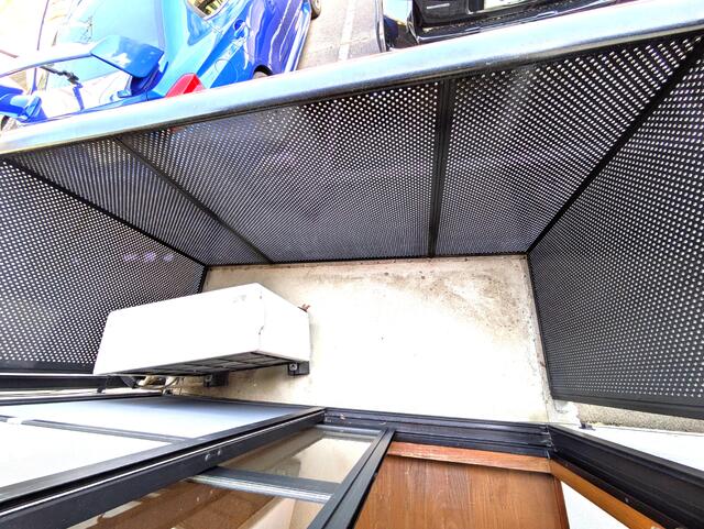 玄関　収納付きの玄関