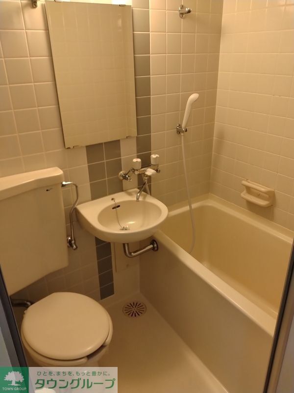 バス・シャワールーム