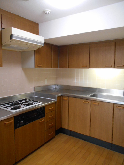 キッチン　☆Ｌ字キッチン☆調理スペースも広いので料理がしやすいです☆