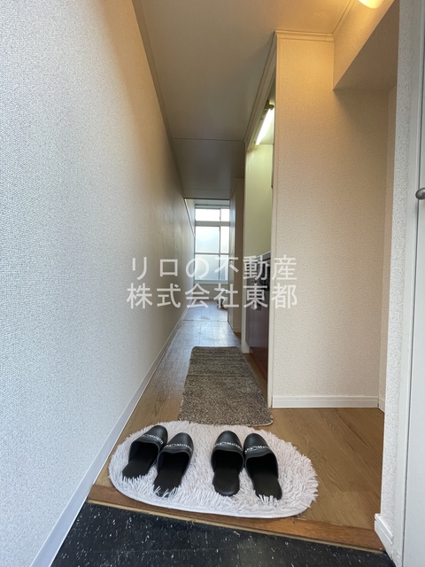 玄関　下駄箱がついているので、片付いた玄関をキープできます！