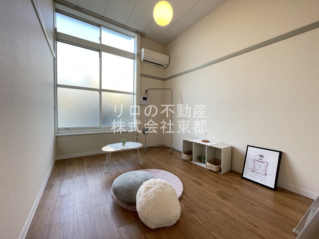 居室・リビング　南東向きで日当たり良好なお部屋！※家具付ではございません