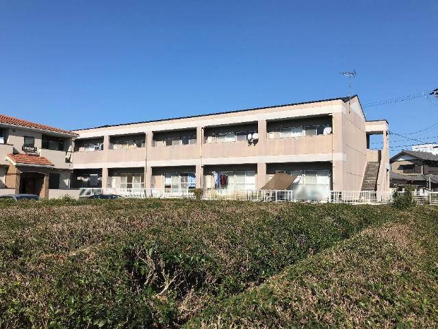 エントランス　外観写真（昼）