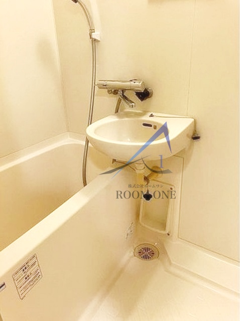 バス・シャワールーム　お風呂です。