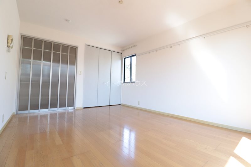 居室・リビング　※別部屋写真使用