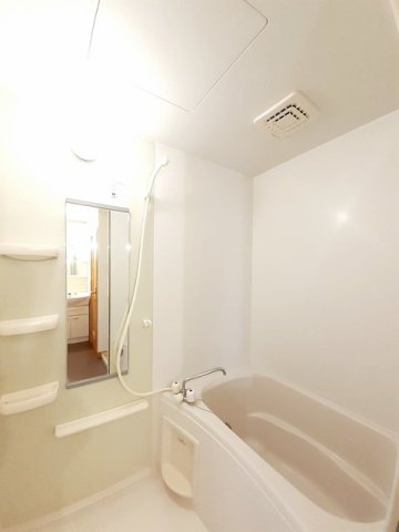 バス・シャワールーム　きれいなお風呂です