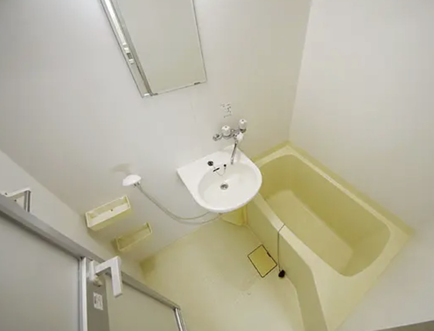 バス・シャワールーム　※別部屋の参考写真です。