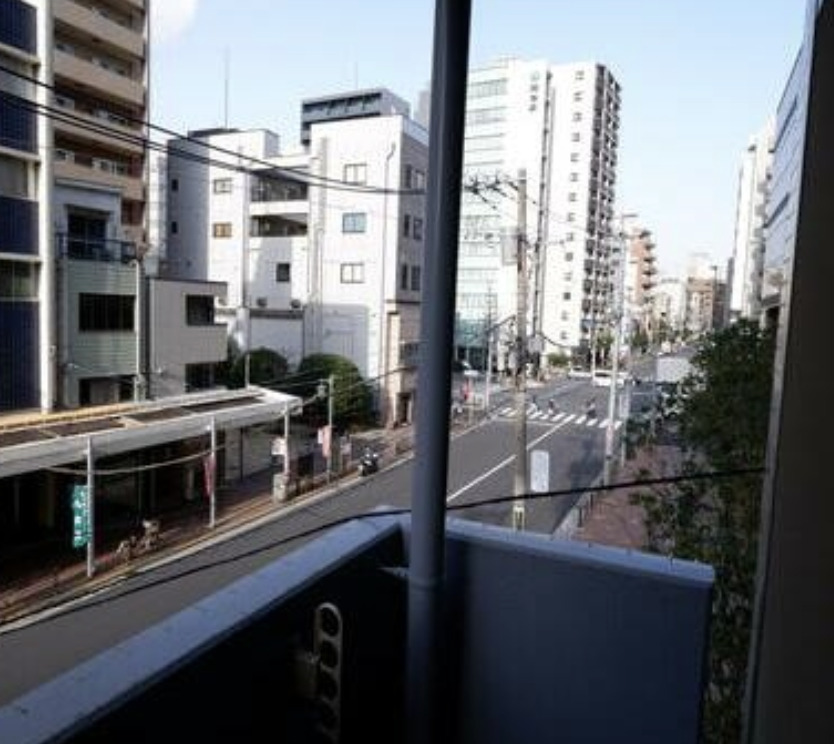 バルコニー　※別部屋の参考写真です。