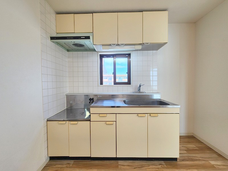 キッチン　別号室写真