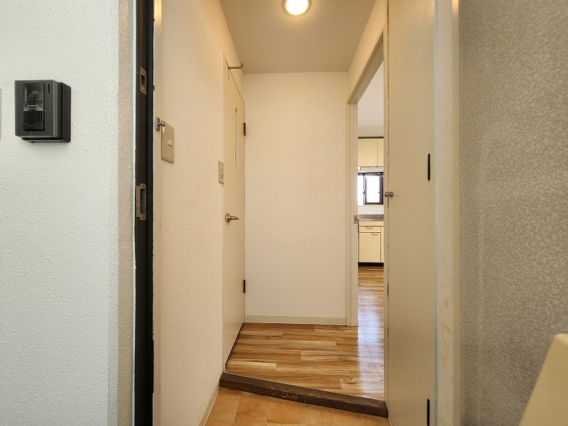 玄関　別号室写真