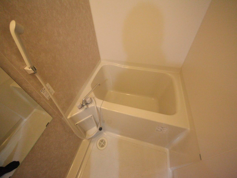 バス・シャワールーム　バスルーム　お風呂トイレ別