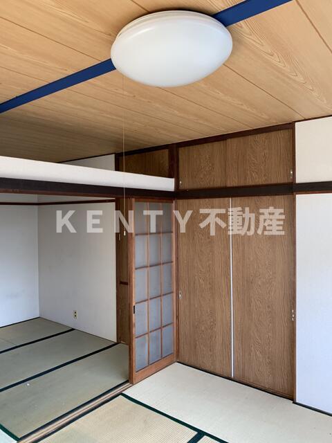 その他部屋・スペース　使い勝手のいい寝室です