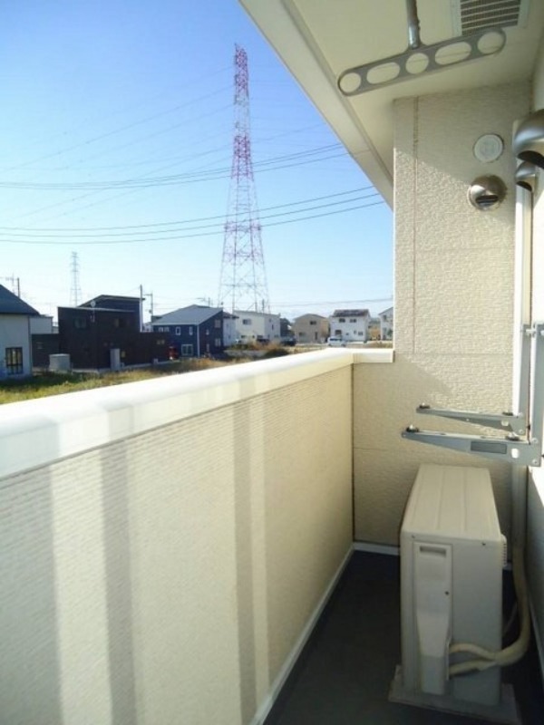 バルコニー　図面と現状に相違がある場合には現状を優先