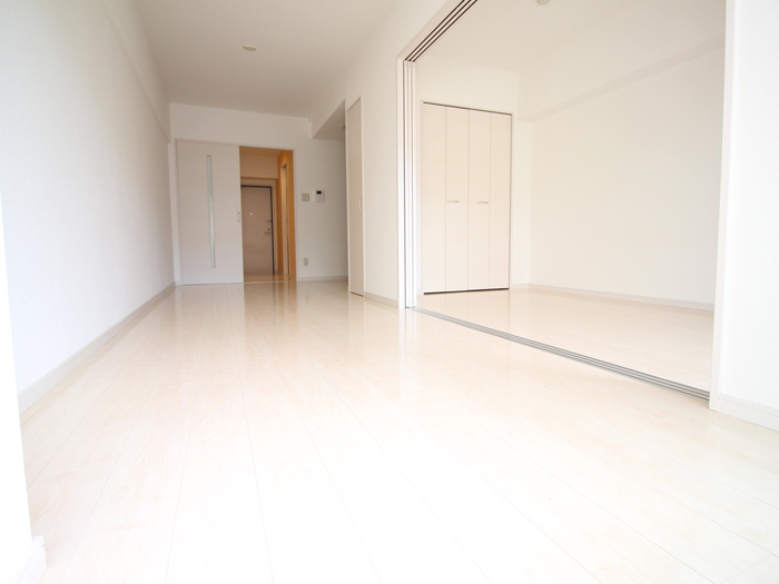 居室・リビング　※同系タイプの写真です