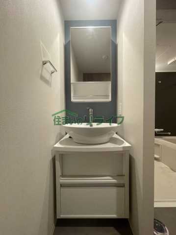 洗面設備　ROYJENT SUGAMO EAST