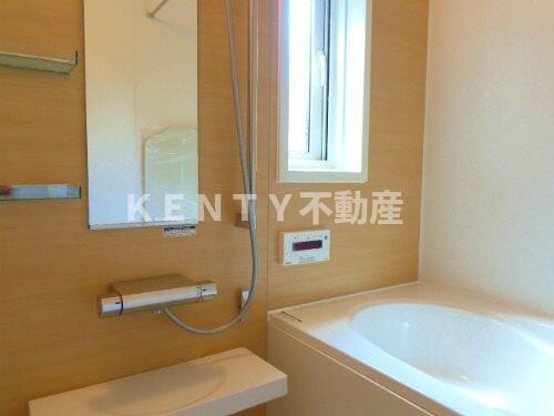 バス・シャワールーム　お風呂で日々の疲れを落としましょう