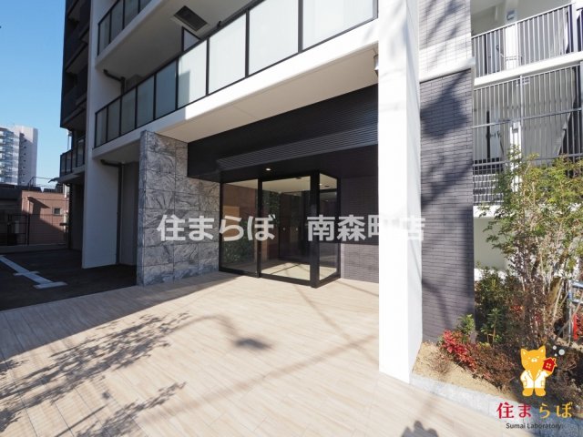 エントランス　共用部の印象も大切に