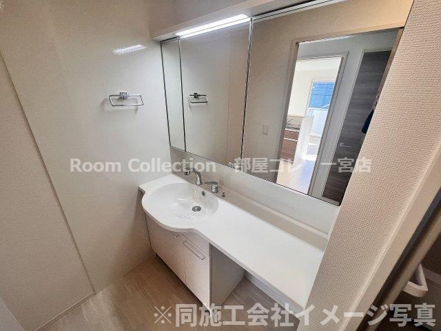 洗面設備　※同型タイプ