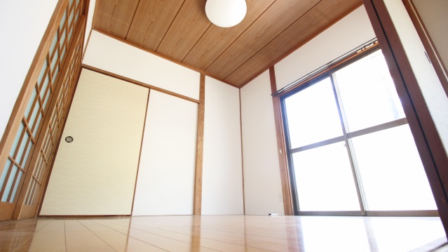 居室・リビング　4.5帖の洋室です♪