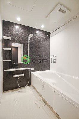 バス・シャワールーム　きれいなお風呂です